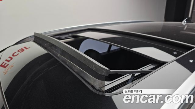 BMW 3-Series 320i Touring Luxury