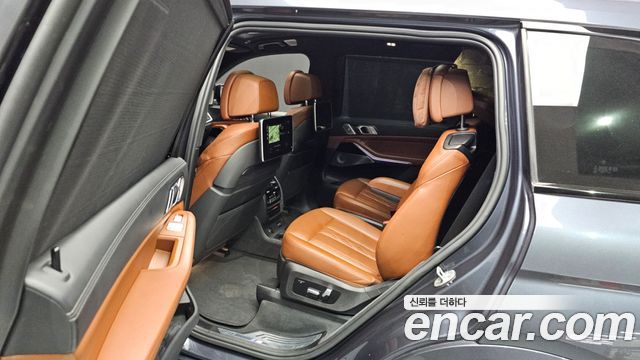 BMW X7 M50d