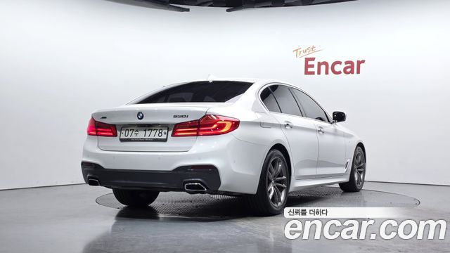 BMW 5-Series 530i xDrive M Sport Package