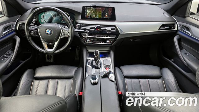 BMW 5-Series 530i xDrive M Sport Package