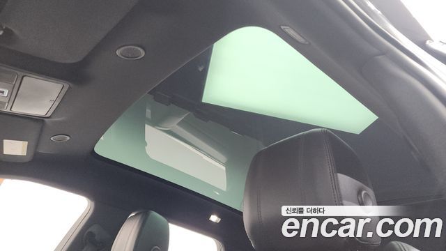 Land Rover Range Rover Evoque P250 R-Dynamic SE