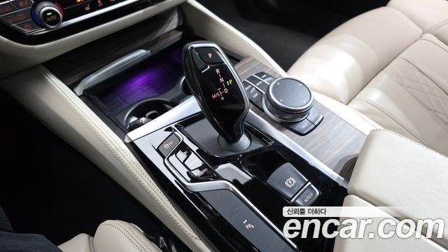BMW 5-Series 520i M Sport