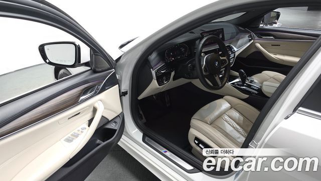 BMW 5-Series 520i M Sport