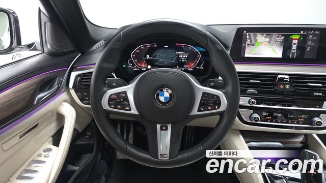 BMW 5-Series 520i M Sport