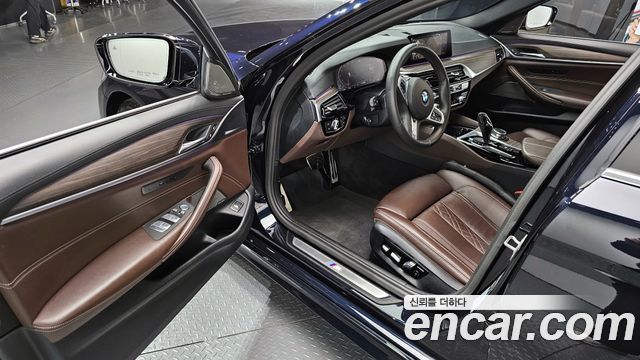 BMW 5-Series 520i M Sport