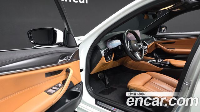 BMW 5-Series 520i M Sport