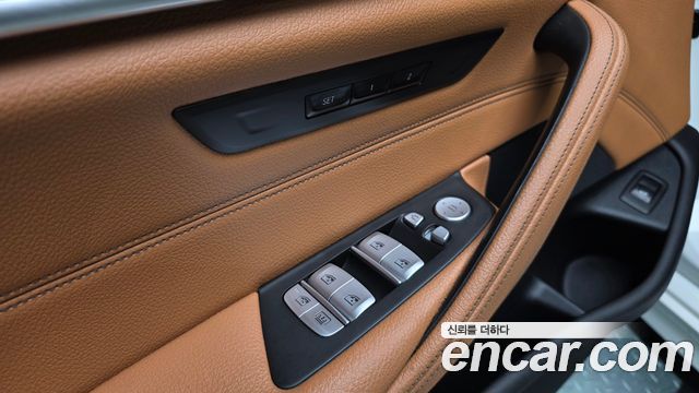 BMW 5-Series 520i M Sport