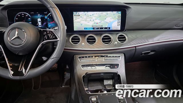 Mercedes-Benz E-Class E250 AMG Line
