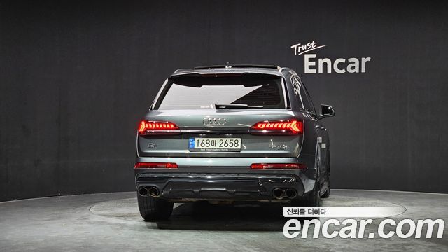 Audi Q7 55 TFSI Quattro Premium