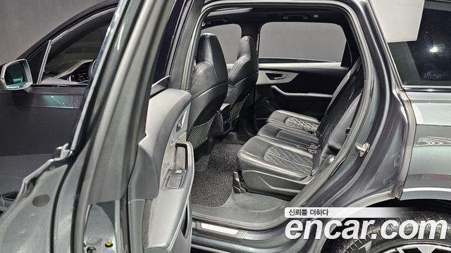 Audi Q7 55 TFSI Quattro Premium