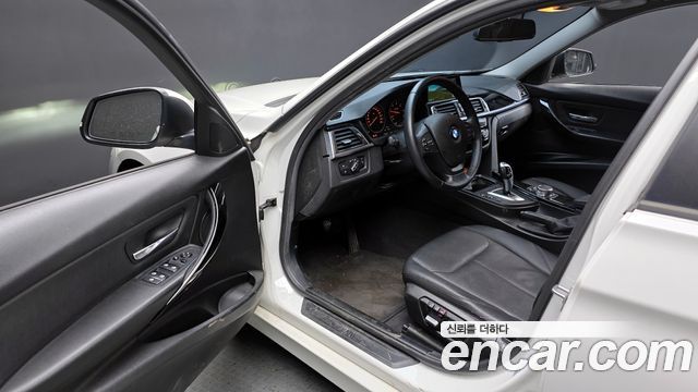 BMW 3-Series 320d