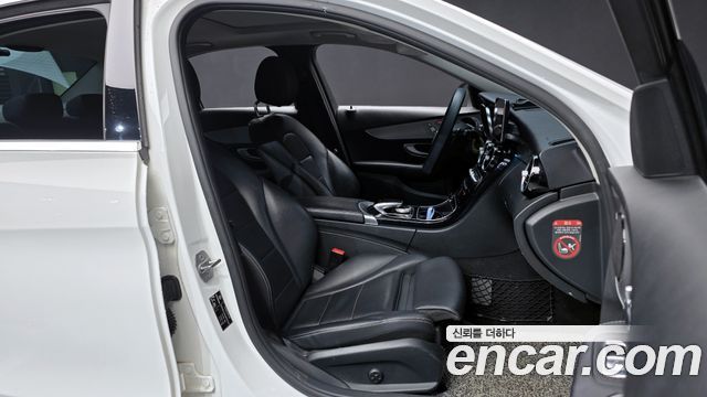 Mercedes-Benz C-Class C220 d Avantgarde