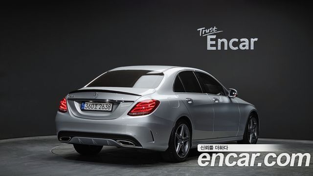Mercedes-Benz C-Class C200 AMG Line