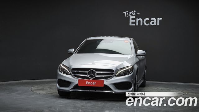 Mercedes-Benz C-Class C200 AMG Line