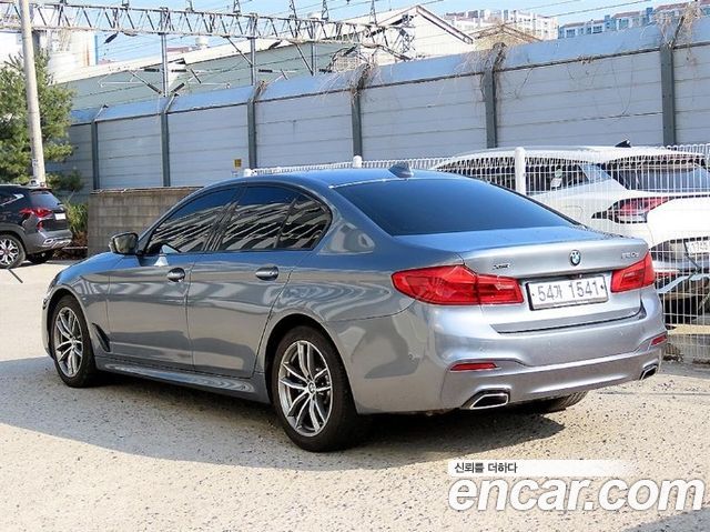 BMW 5-Series 520d xDrive M Sport Package