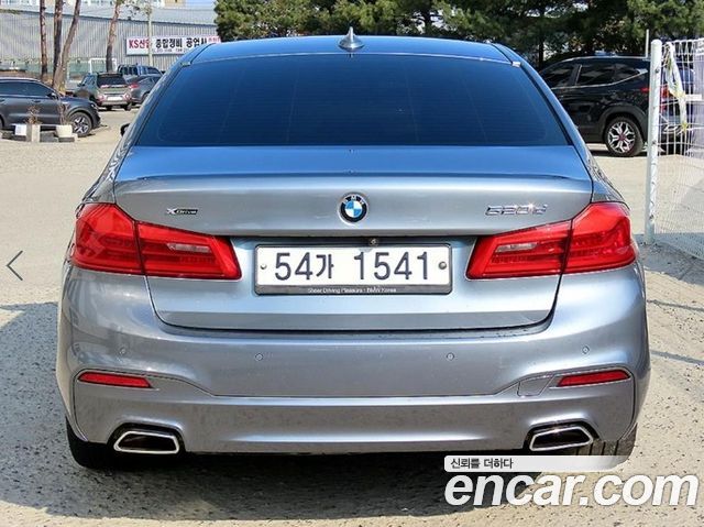 BMW 5-Series 520d xDrive M Sport Package