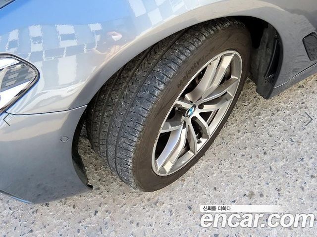 BMW 5-Series 520d xDrive M Sport Package