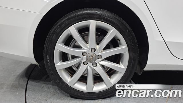 Audi A4 30 TDI