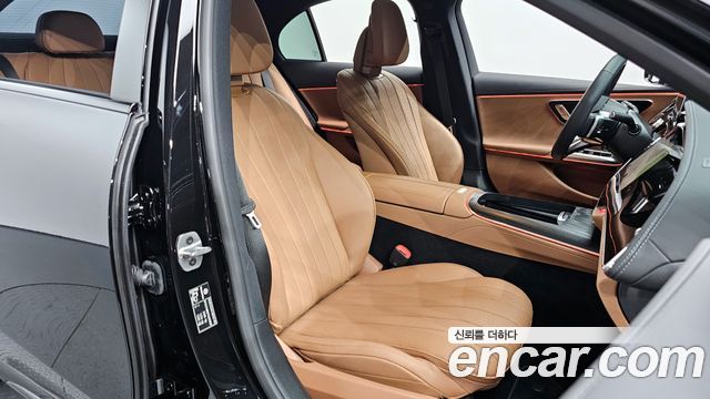 Mercedes-Benz E-Class E450 4MATIC AMG Line