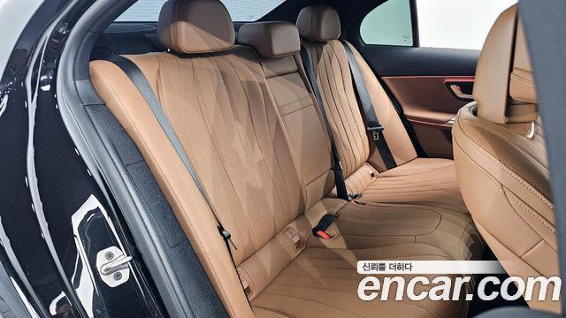 Mercedes-Benz E-Class E450 4MATIC AMG Line