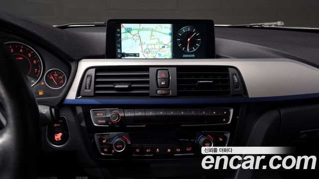 BMW 4Series (F32) 420i M Sport Gran coupe