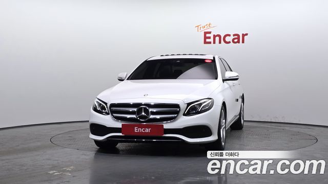 Mercedes-Benz E-Class E220d Avantgarde