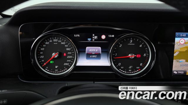 Mercedes-Benz E-Class E220d Avantgarde
