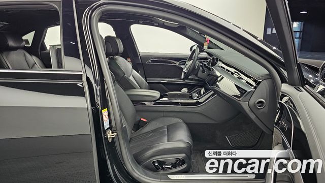 Audi A8 55 TFSI Quattro LWB