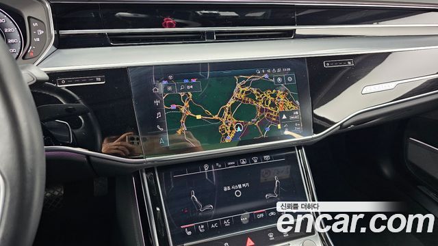 Audi A8 55 TFSI Quattro LWB