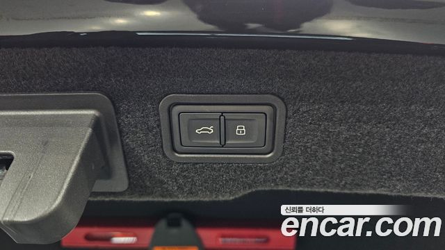 Audi A8 55 TFSI Quattro LWB