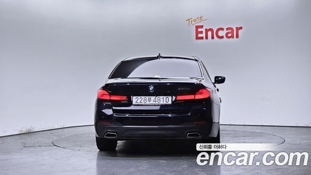 BMW 5-Series 530e M Sport