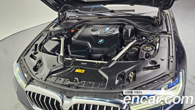 BMW 5-Series 530e M Sport