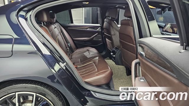 BMW 5-Series 530e M Sport