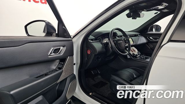 Land Rover Range Rover Velar 2.0 D240 R-Dynamic SE