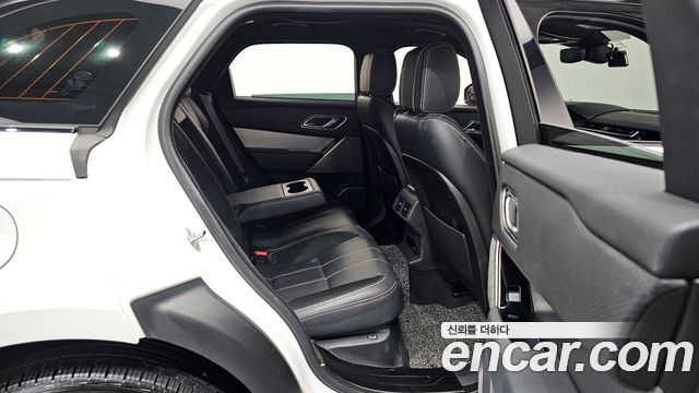 Land Rover Range Rover Velar 2.0 D240 R-Dynamic SE