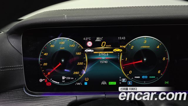 Mercedes-Benz E-Class E220d 4MATIC AMG Line
