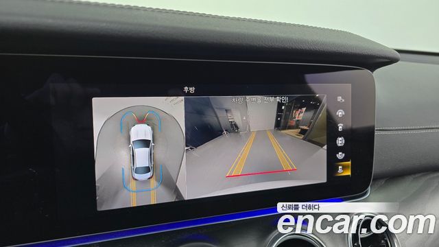 Mercedes-Benz E-Class E220d 4MATIC AMG Line
