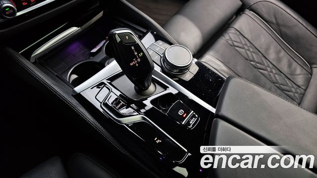 BMW 5-Series 530i M Sport Package