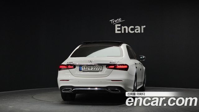 Mercedes-Benz E-Class E350 4MATIC AMG Line