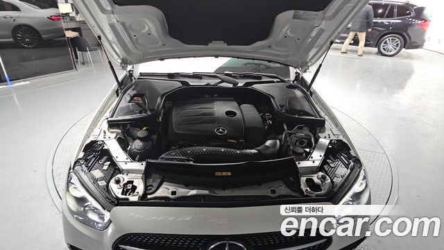 Mercedes-Benz E-Class E350 4MATIC AMG Line