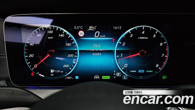 Mercedes-Benz E-Class E350 4MATIC AMG Line