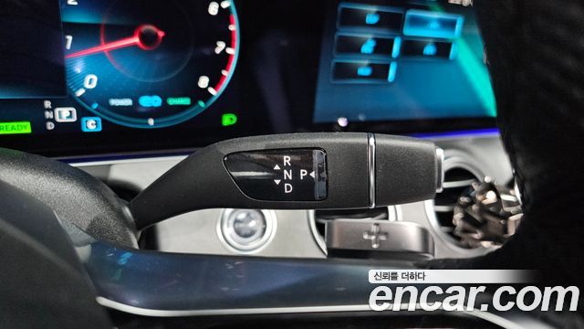 Mercedes-Benz E-Class E350 4MATIC AMG Line