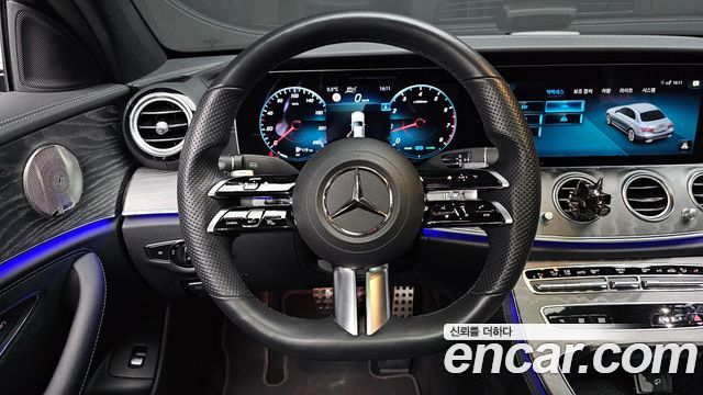 Mercedes-Benz E-Class E350 4MATIC AMG Line