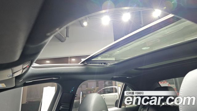Mercedes-Benz E-Class E350 4MATIC AMG Line