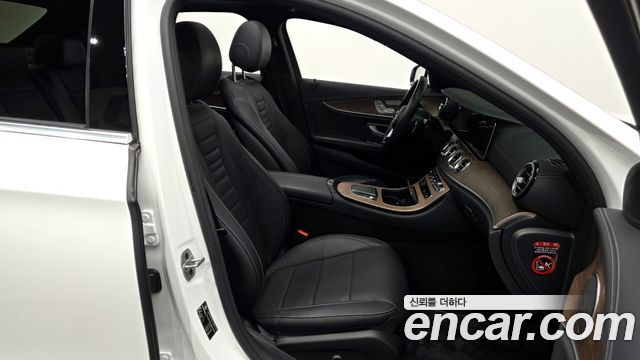 Mercedes-Benz E-Class E250 Exclusive