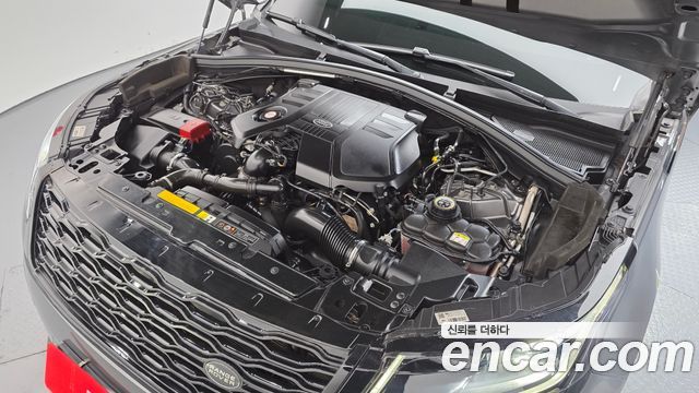 Land Rover Range Rover Velar 3.0 D300 R-Dynamic HSE