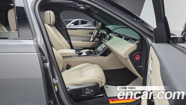 Land Rover Range Rover Velar 3.0 D300 R-Dynamic HSE