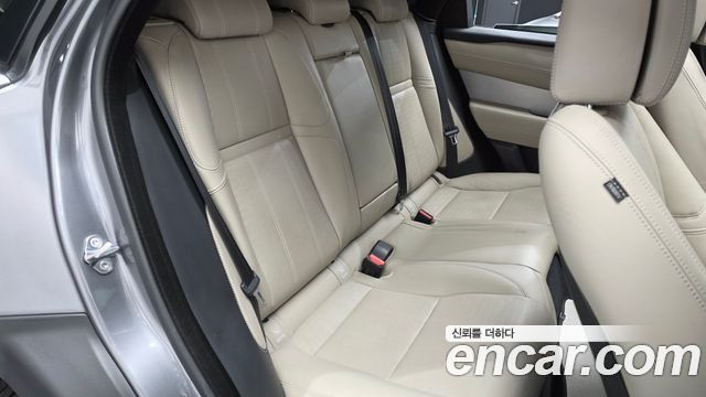Land Rover Range Rover Velar 3.0 D300 R-Dynamic HSE
