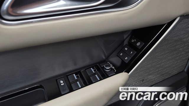 Land Rover Range Rover Velar 3.0 D300 R-Dynamic HSE