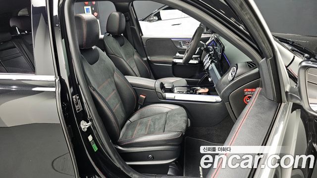 Mercedes-Benz GLB-Class GLB250 4MATIC